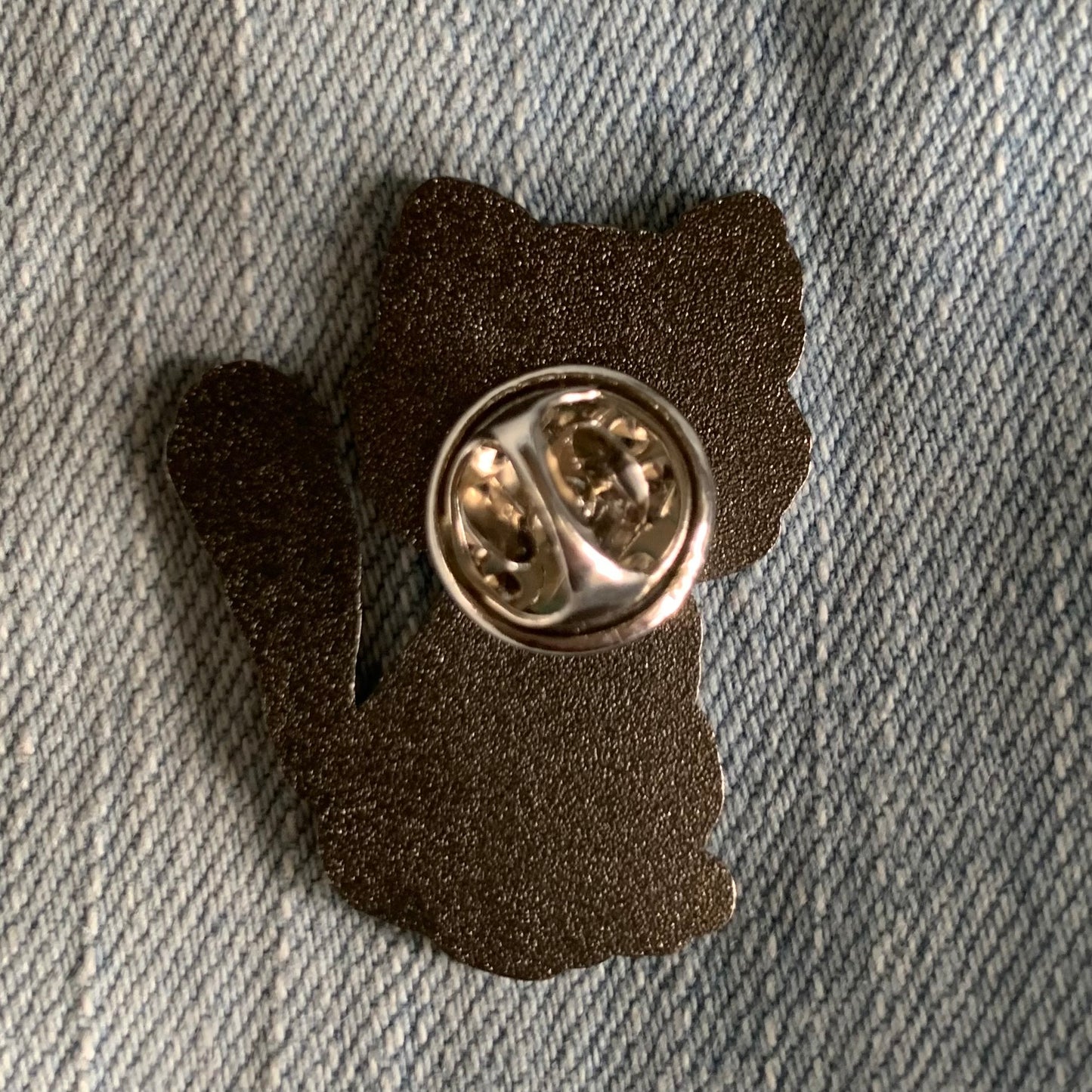 KITTY Small Enamel Pin - Sup-paw-t Kitty