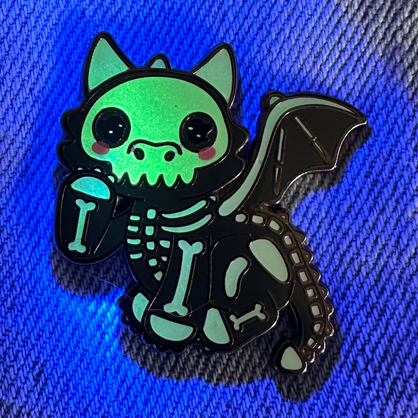 Skeleton DRAGON -GLOW IN THE DARK- Enamel Pin